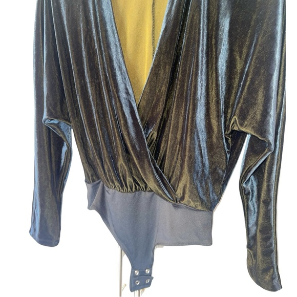 Blue navy velvet long sleeve bodysuit from Dynamite Size Small - Picture 4 of 7